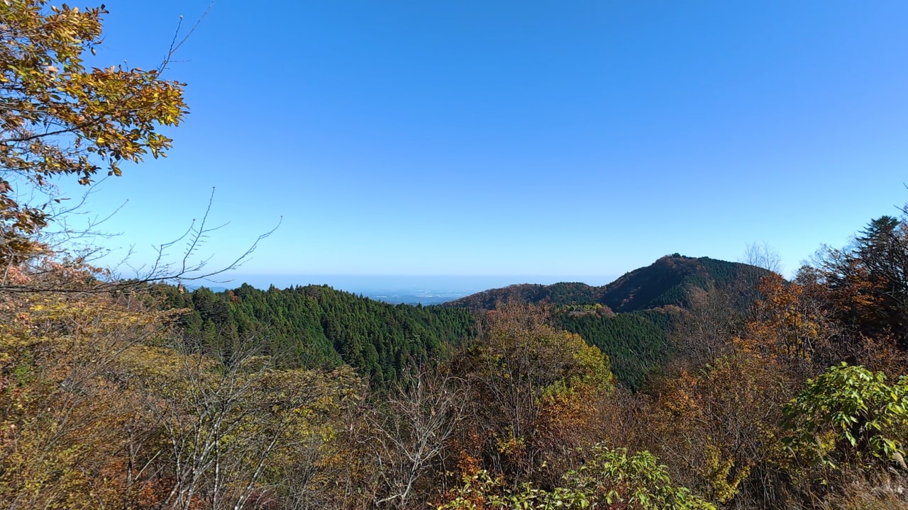 日の出山