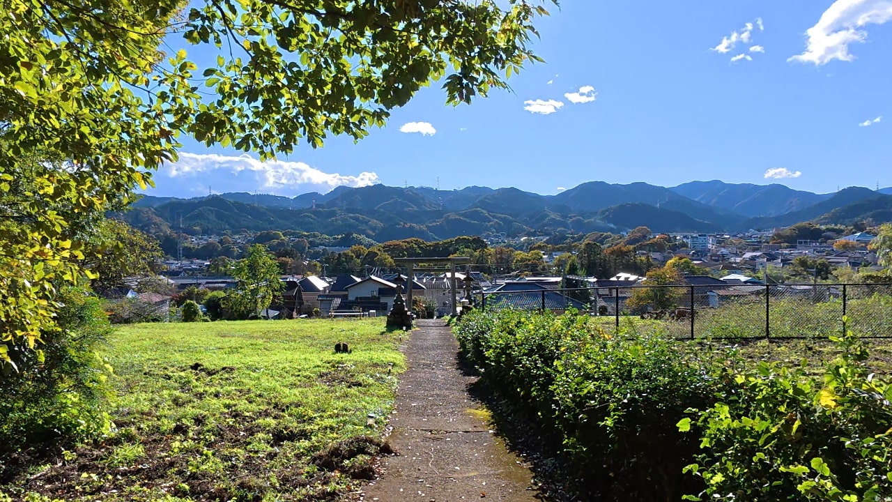 三内神社の鳥居